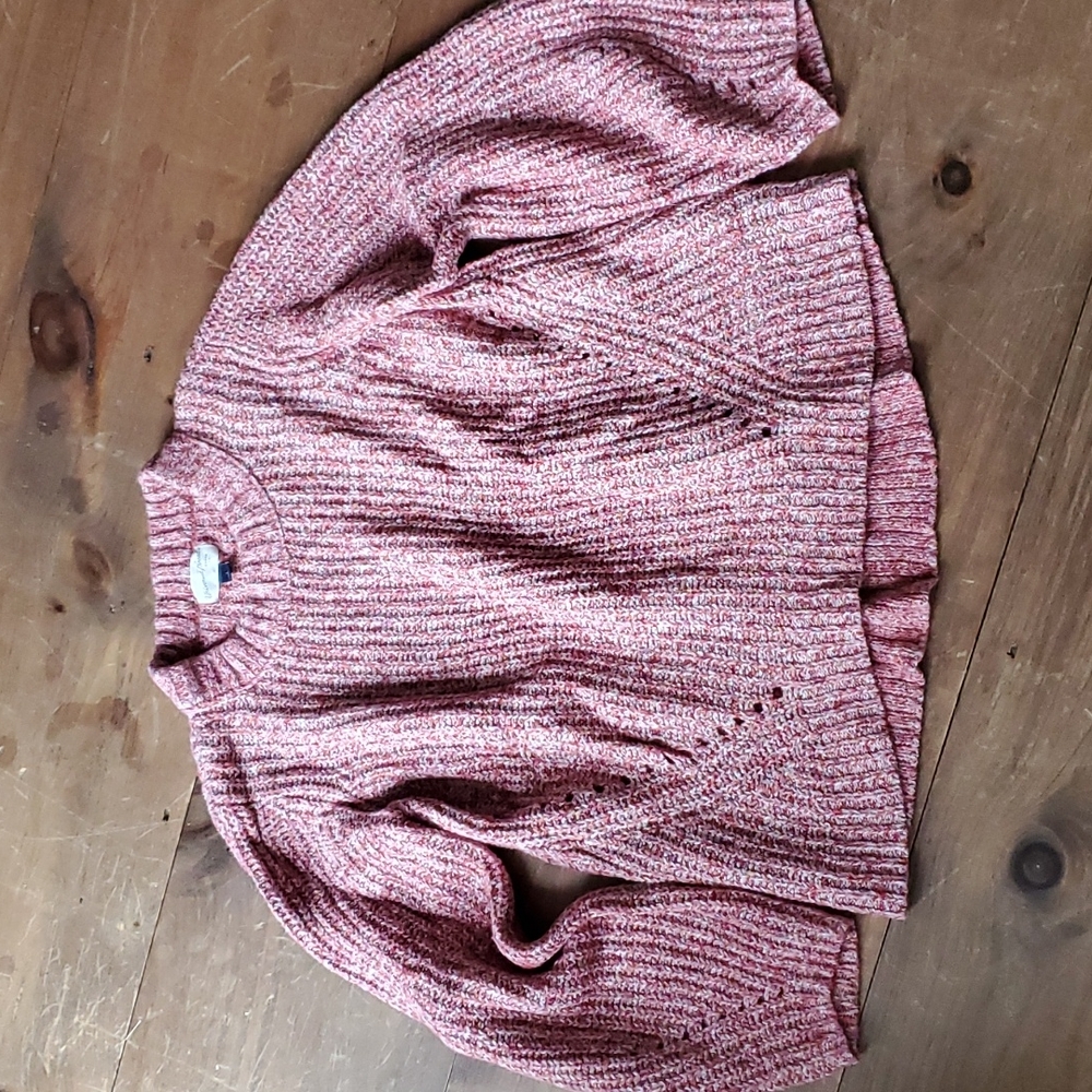 Universal Threads sweater